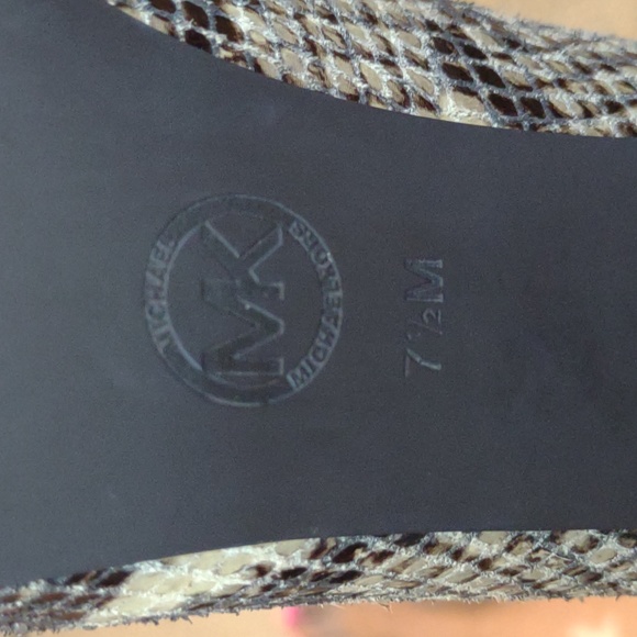 Michael kors snake print peep toe heels - Picture 8 of 11